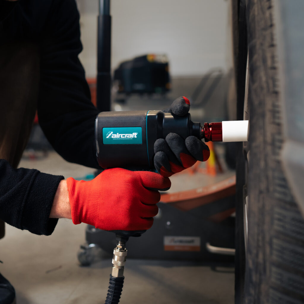 NARZĘDZIA I AKCESORIA PNEUMATYCZNE