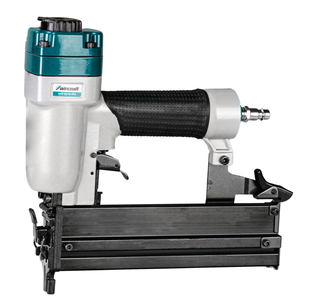 GWOŹDZIARKO-ZSZYWARKA NKG 40/50 PRO