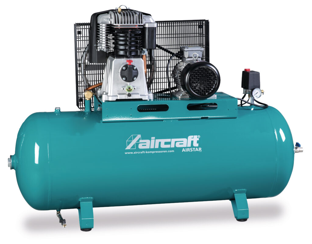 AIRCRAFT AIRSTAR 853/270/10 H